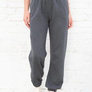 Brandy Melville Rosa Sweatpants